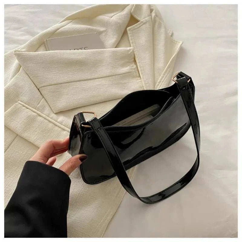 HOMEFIH PU Leather Handbag Solid Color Cherry Pendant Casual Shoulder Bag Versatile Fashion Commuting Bag for Girls Underarm Bag