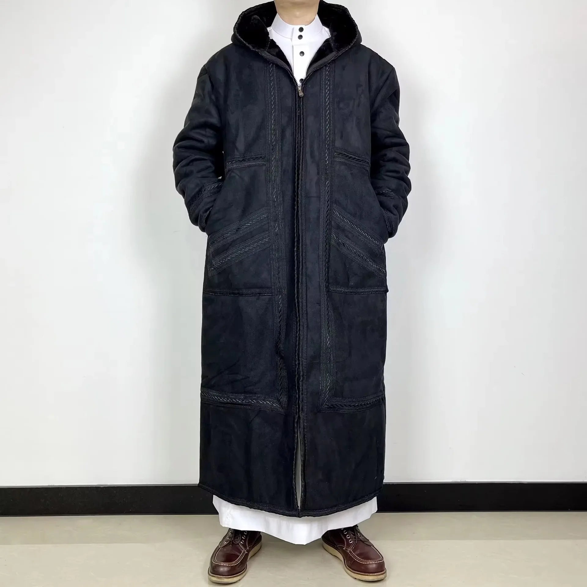 Wholesale Men's Scalp Abaya Men Winter Fur Thicken Suede Men's Robe Cardigan Bisht Muslim Coat Fleece Warm Islam Clothing
