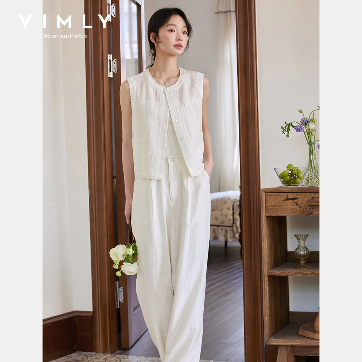 Woman Summer Outfits 2026 Sleeveless Vest