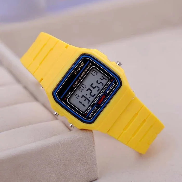 Retro unisex Square Electronic Watches Digital Display